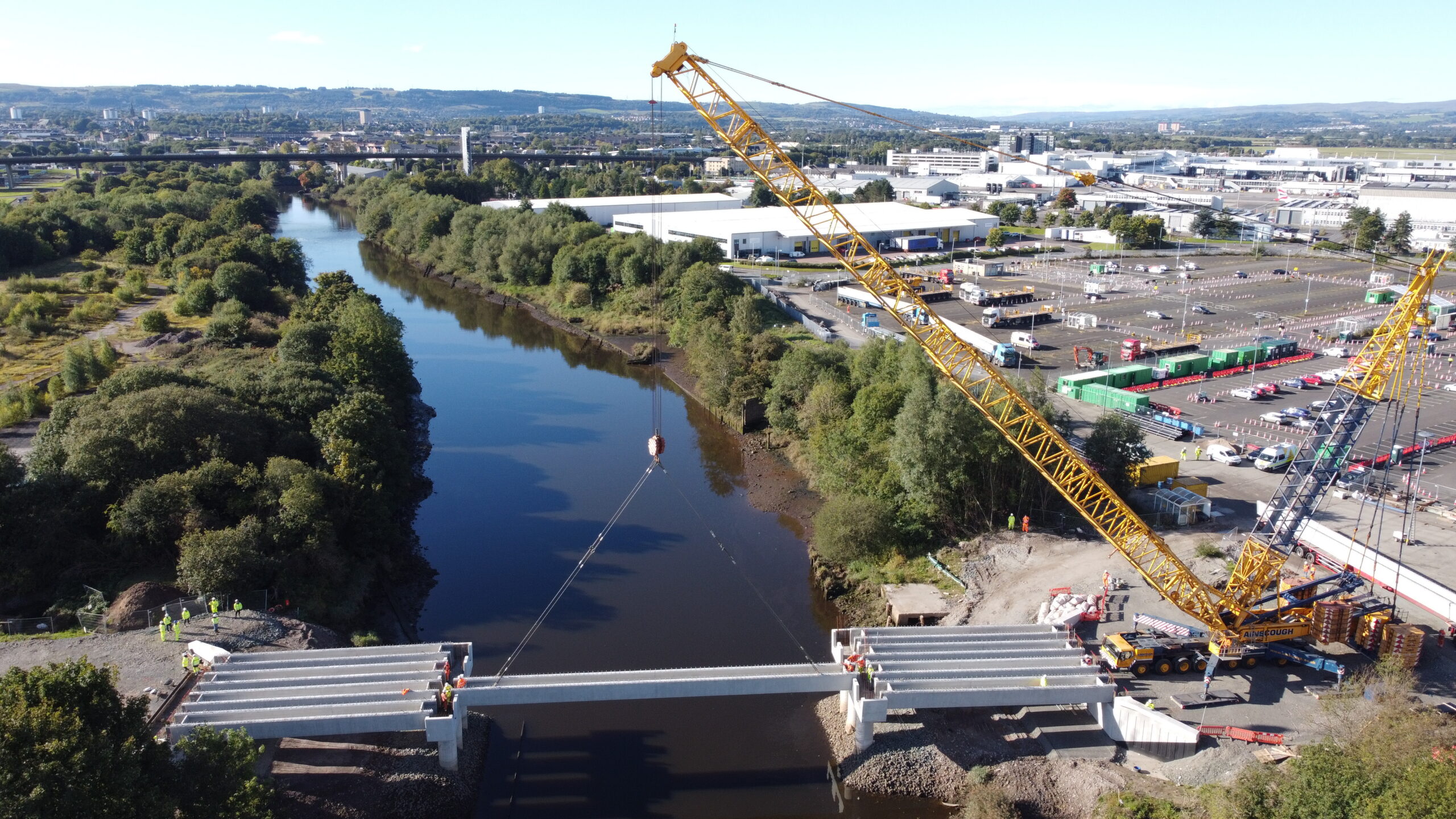 Wright St Link Bridge - Precast Beam Installation